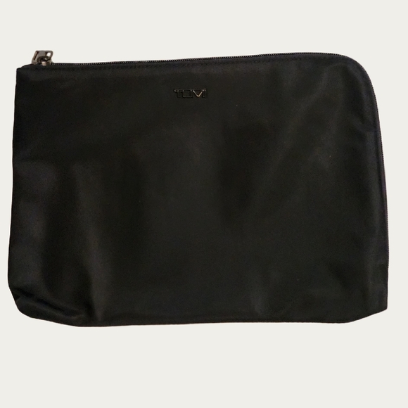 Tumi Black Accessory Bag Minimalist Design, SNAPS on Back - Picture 1 of 7